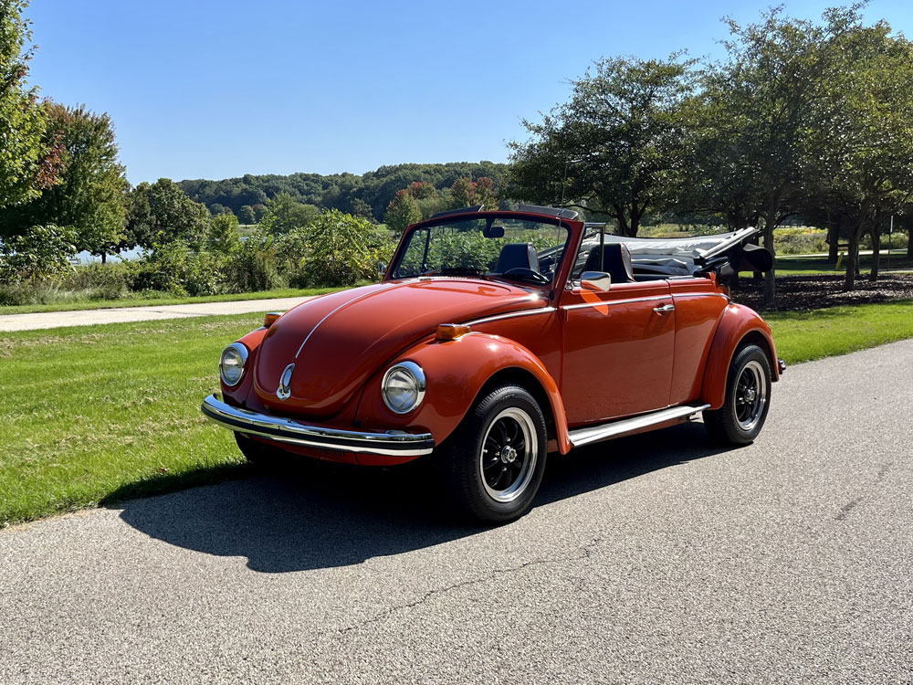 Joseph and Theresa Guerriero's 1971 Super Beetle