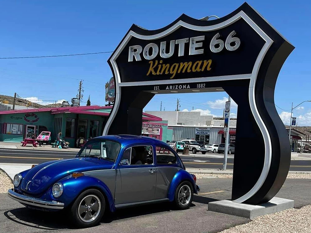 Chris Lucero's 1972 Super Beetle Sunroof