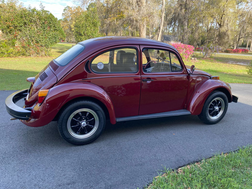 Dan & Kathleen Proietti's 1974 Beetle