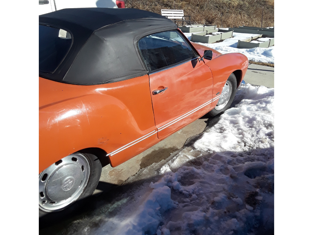Tom Valeski's 1969 Karmann Ghia