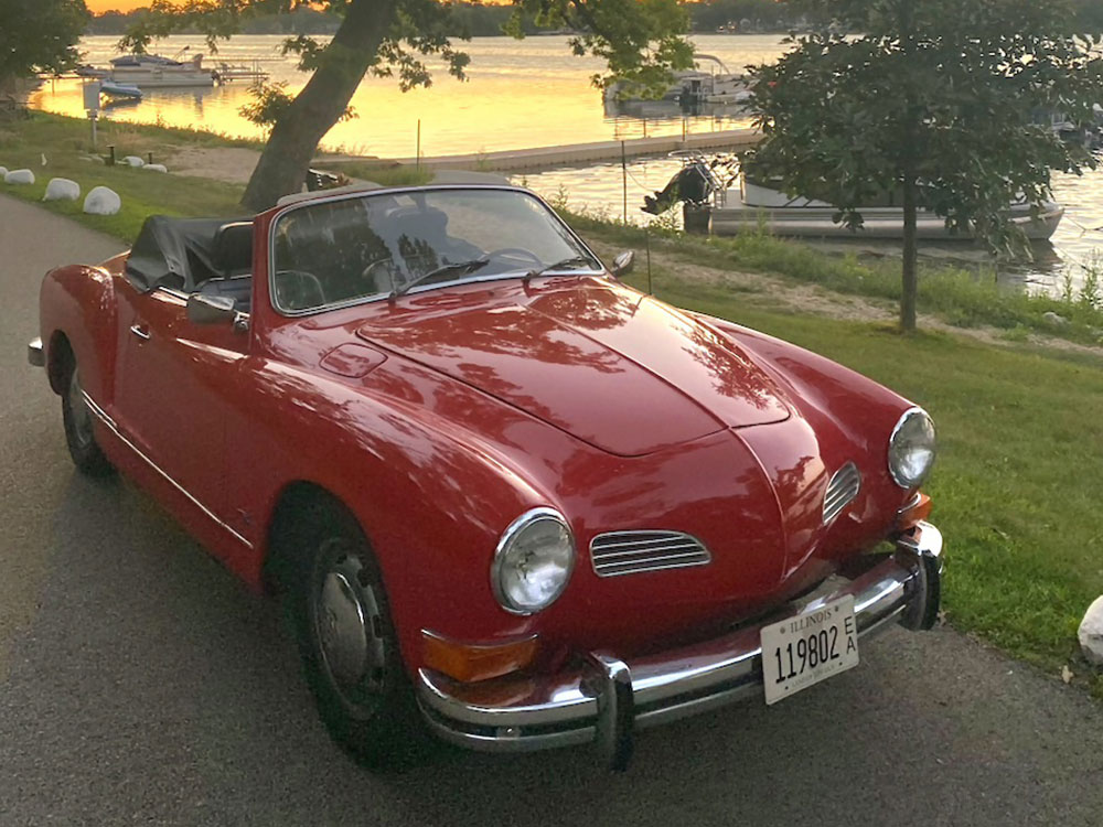 Steve and Joette Castro's 1972 Karmann Ghia