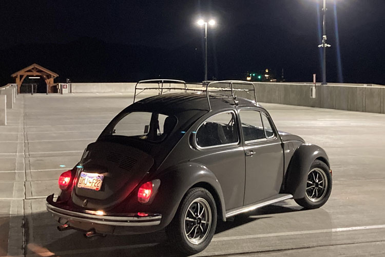 Sean Delgado's 1971 Super Beetle