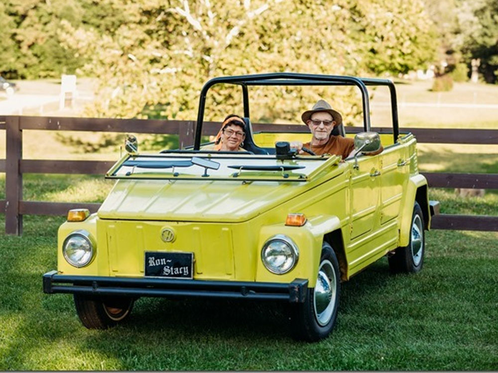 Ron & Stacy's 1973 VW Thing