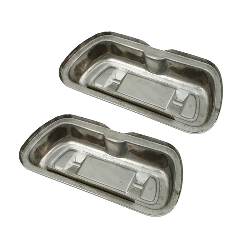 C13-16-9470 - EMPI - STAMPED POLISHED STAINLESS STEEL VALVE COVER SET (WITH LIP FOR SEAL) W/BALES AND GASKETS - ALL BEETLE STYLE 12-1600CC ENGINES