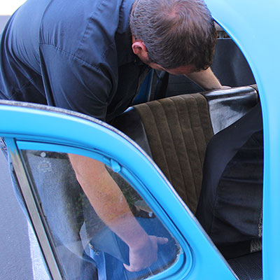 Removing the Rear Seat