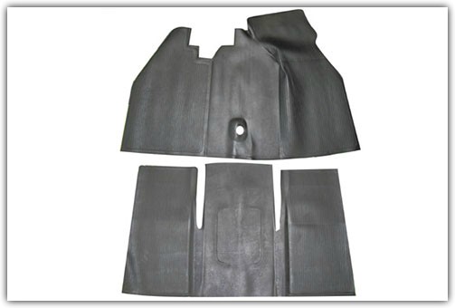 1968-1972 VW Beetle & 1971-1972 VW Super Beetle Front and Rear Over the Hump Rubber Floor Mats 1968-1972 VW Beetle & 1971-1972 VW Super Beetle Front and Rear Over the Hump Rubber Floor Mats